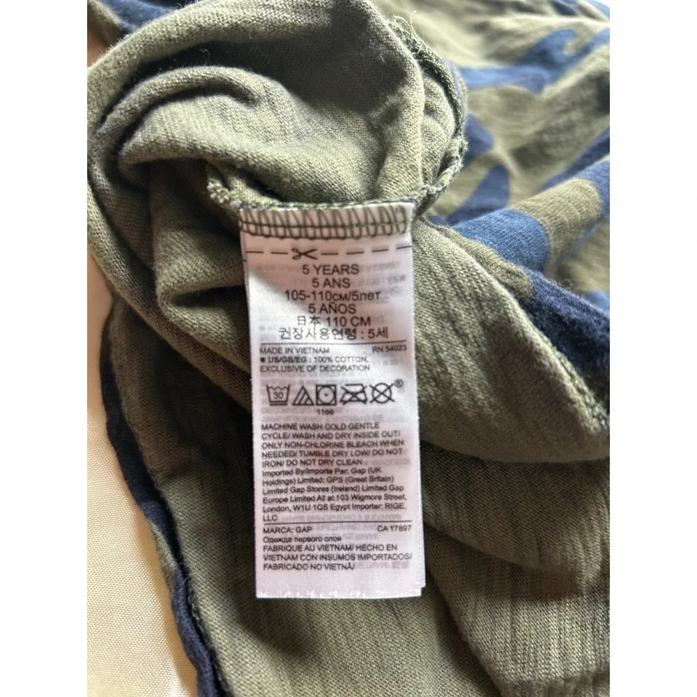 EUC Baby Gap Mickey Mouse Unisex Long-sleeve Camo Shirt 5T